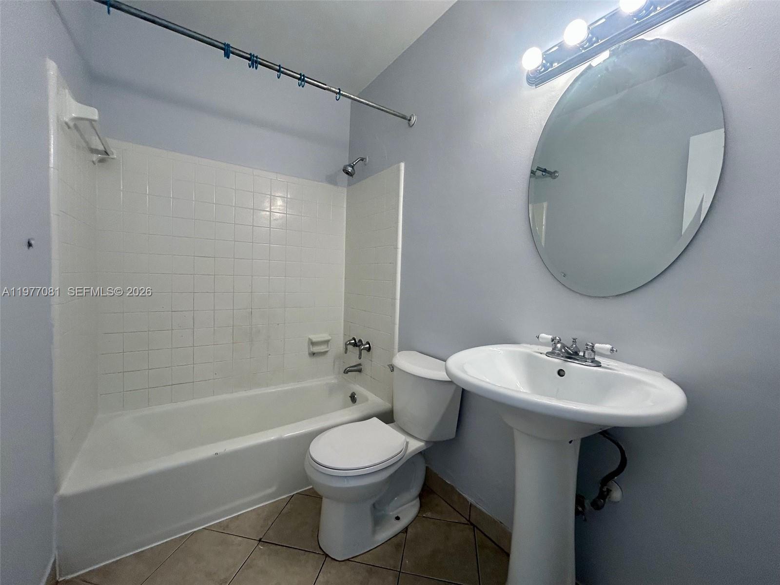 FAIRFIELD APTS CONDO - Residential