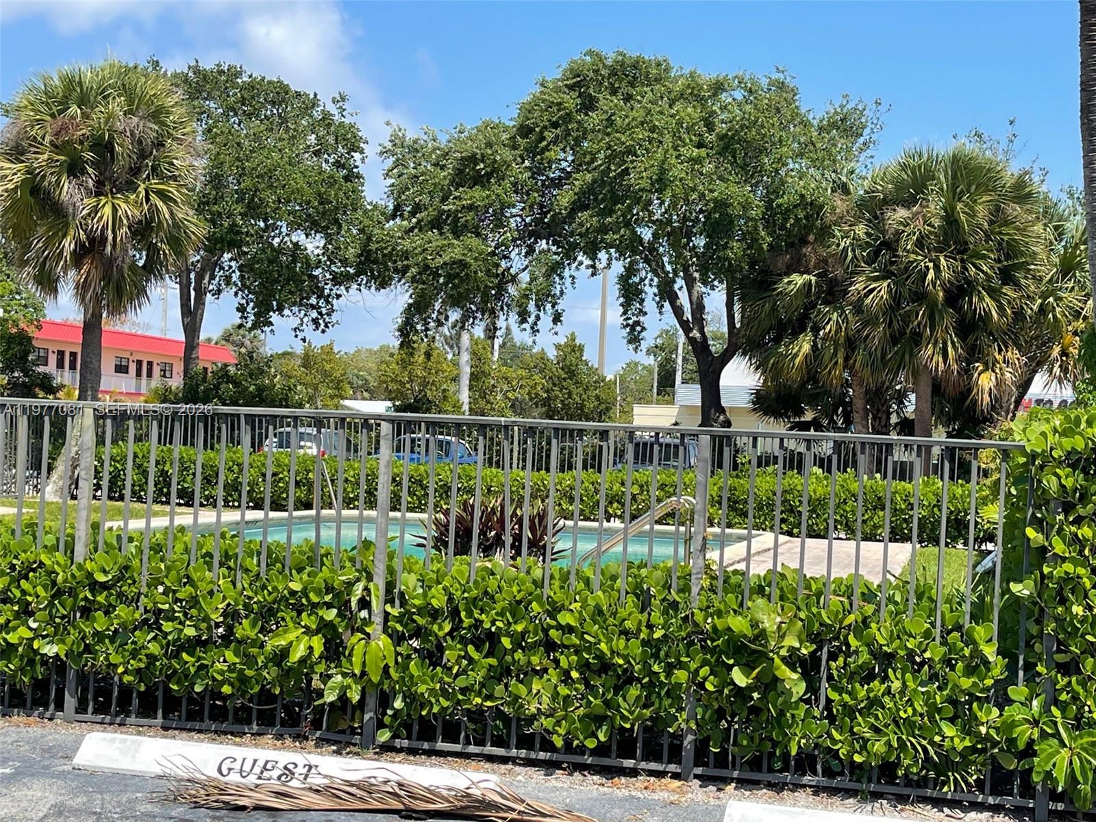 FAIRFIELD APTS CONDO - Residential