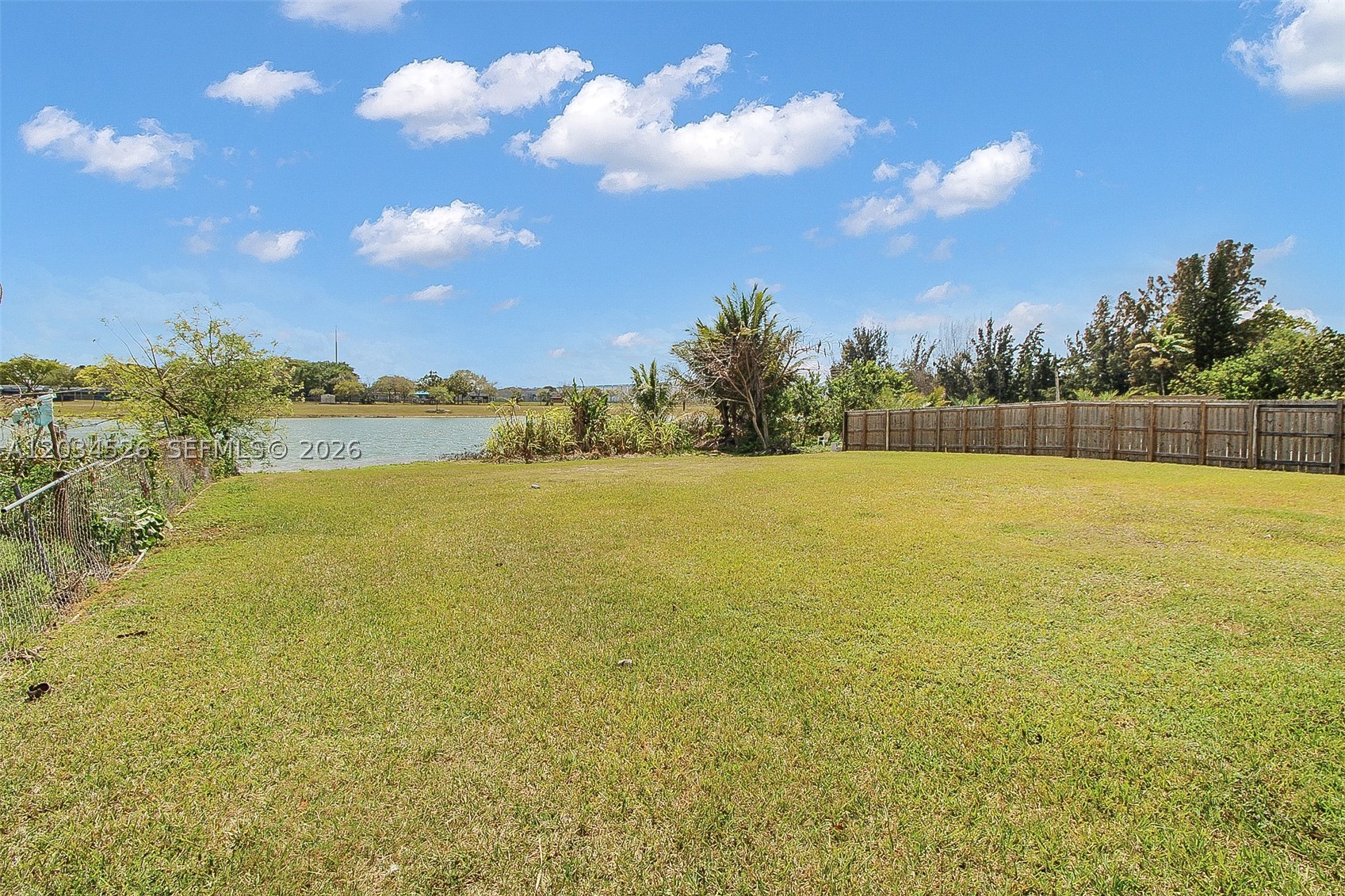 PINE ISLAND LAKE SUB - Residential