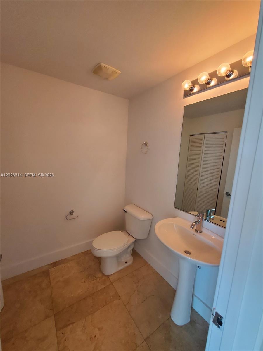MARINABLUE CONDO - Residential Lease