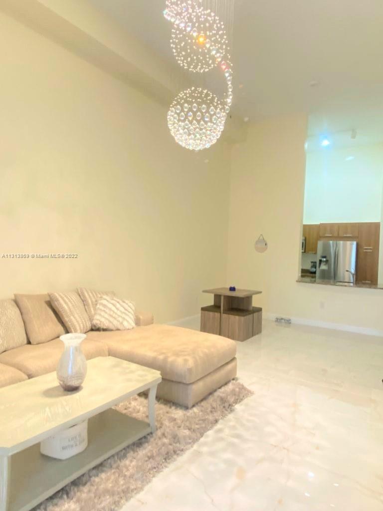 VERANDA CONDO - Residential Lease