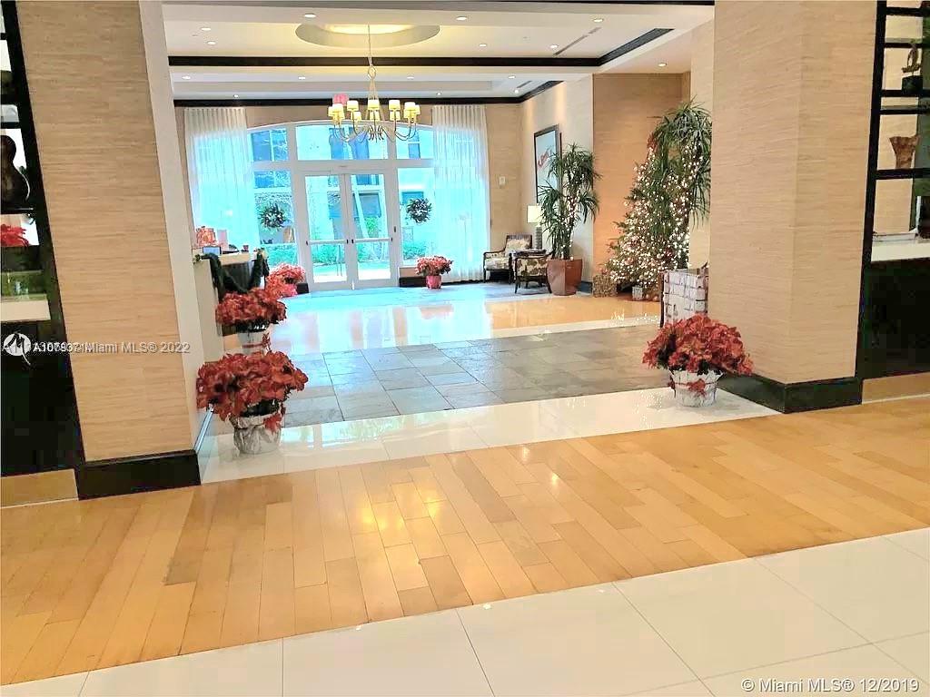 VERANDA CONDO - Residential Lease