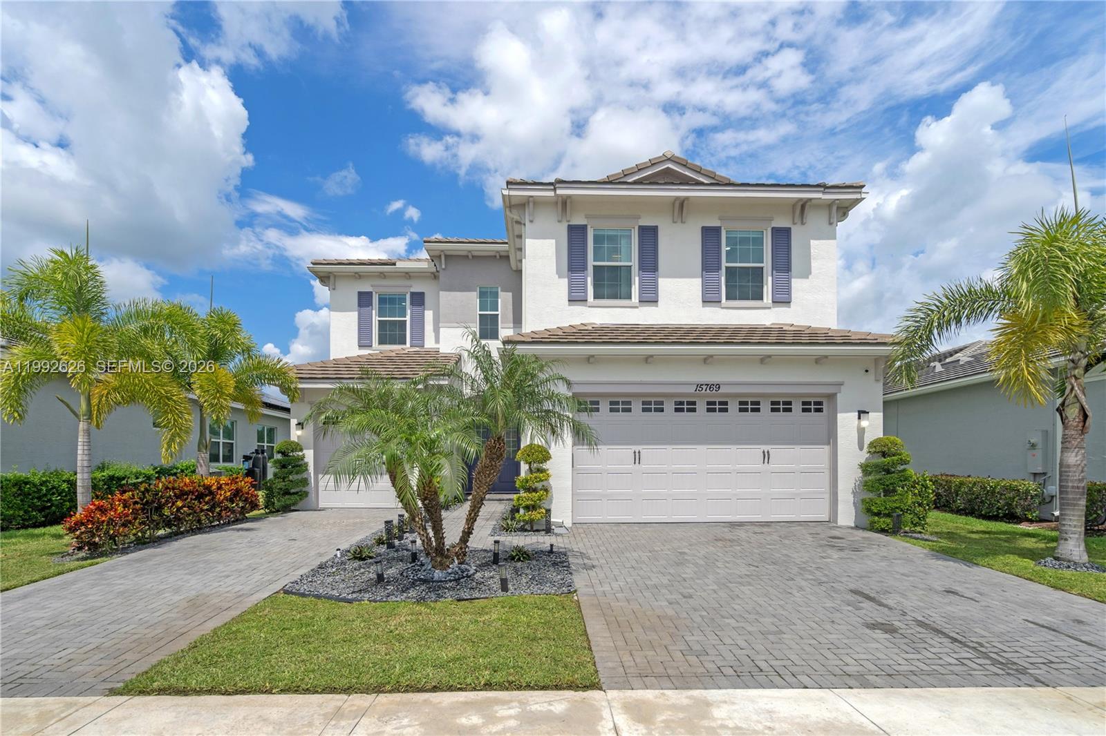 MEADOWS OF WESTLAKE - Residential