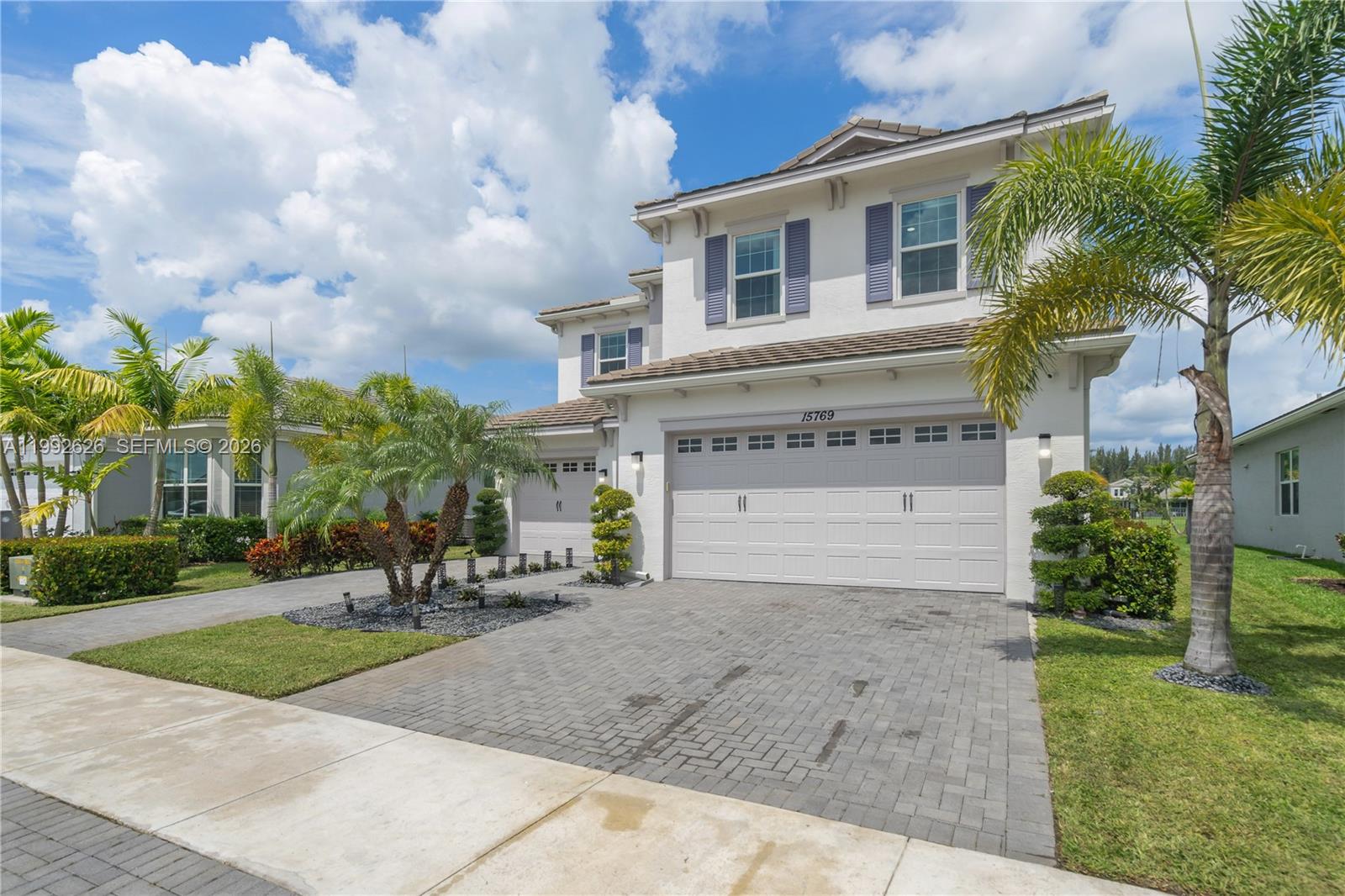 MEADOWS OF WESTLAKE - Residential
