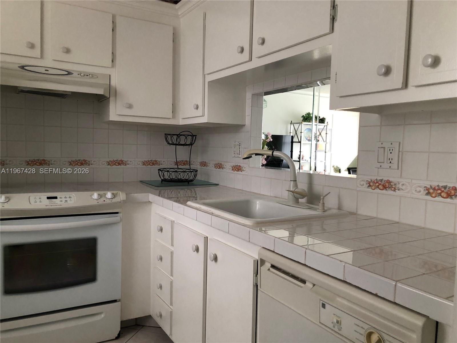 ORCHID GARDENS CONDO - Residential