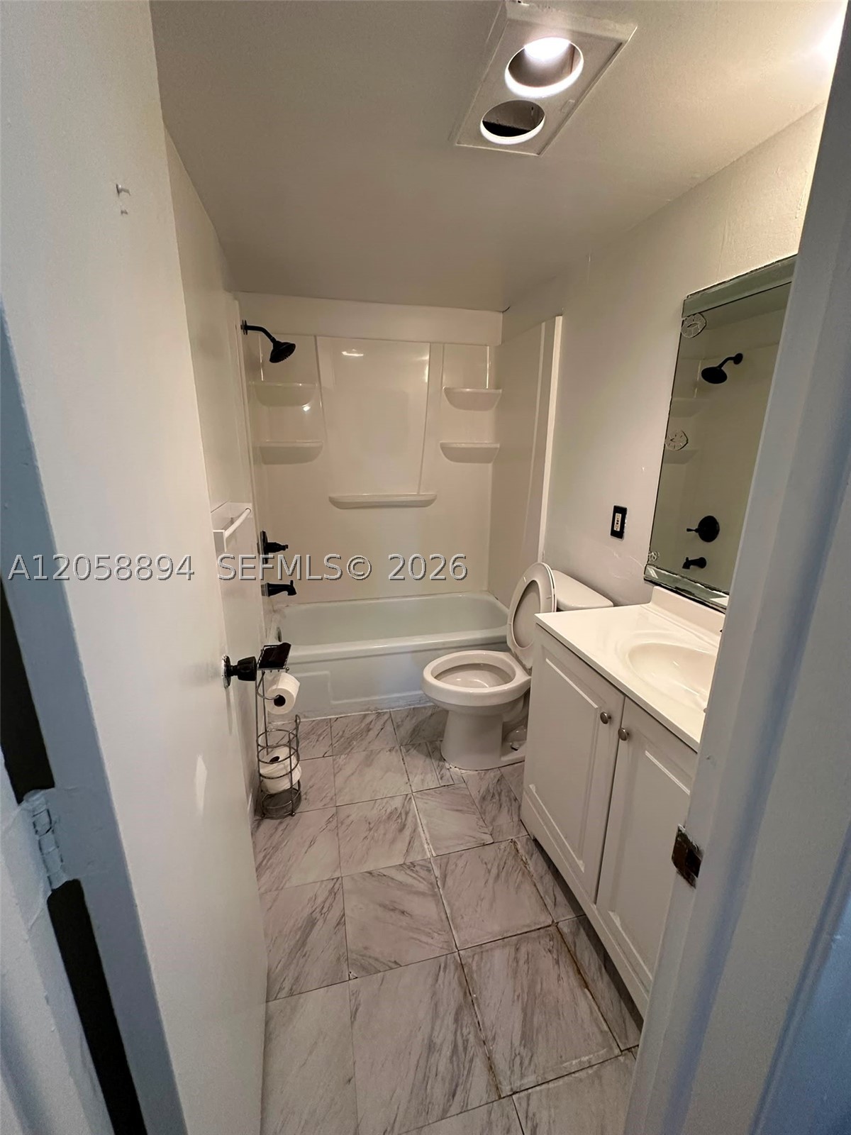 ARAGON PHASE 1A CONDO - Residential
