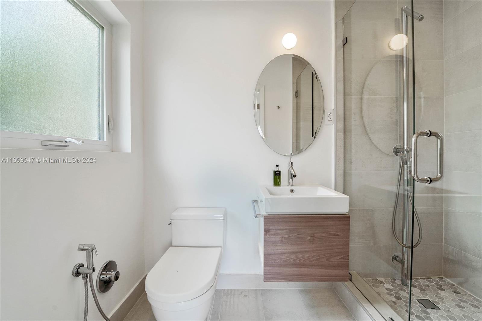SECOND AMD PLAT OF NORMAN - Residential Lease