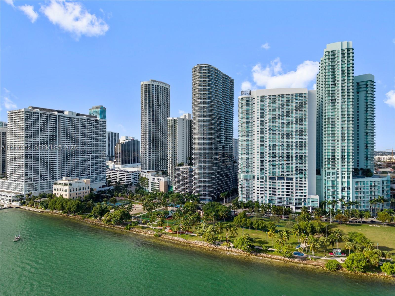 Welcome to Unit 4309 at Aria on the Bay — a bright and spacious 2BD + DEN + 3BA residence with private elevator entry, stunning bay and city views, and high-end finishes throughout. Fully furnished with Artefacto pieces and Bosch appliances. Enjoy resort-style amenities: sunrise & sunset pools, fitness center, spa, theater, valet & concierge. Prime Edgewater location, walking distance to Margaret Pace Park and minutes from Wynwood, Design District, and Downtown.