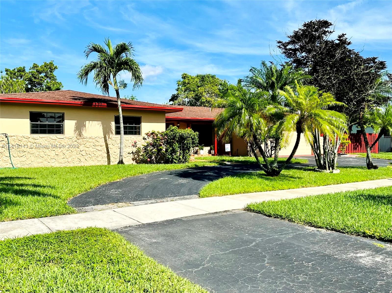PINE SHORE SEC 3 - Residential
