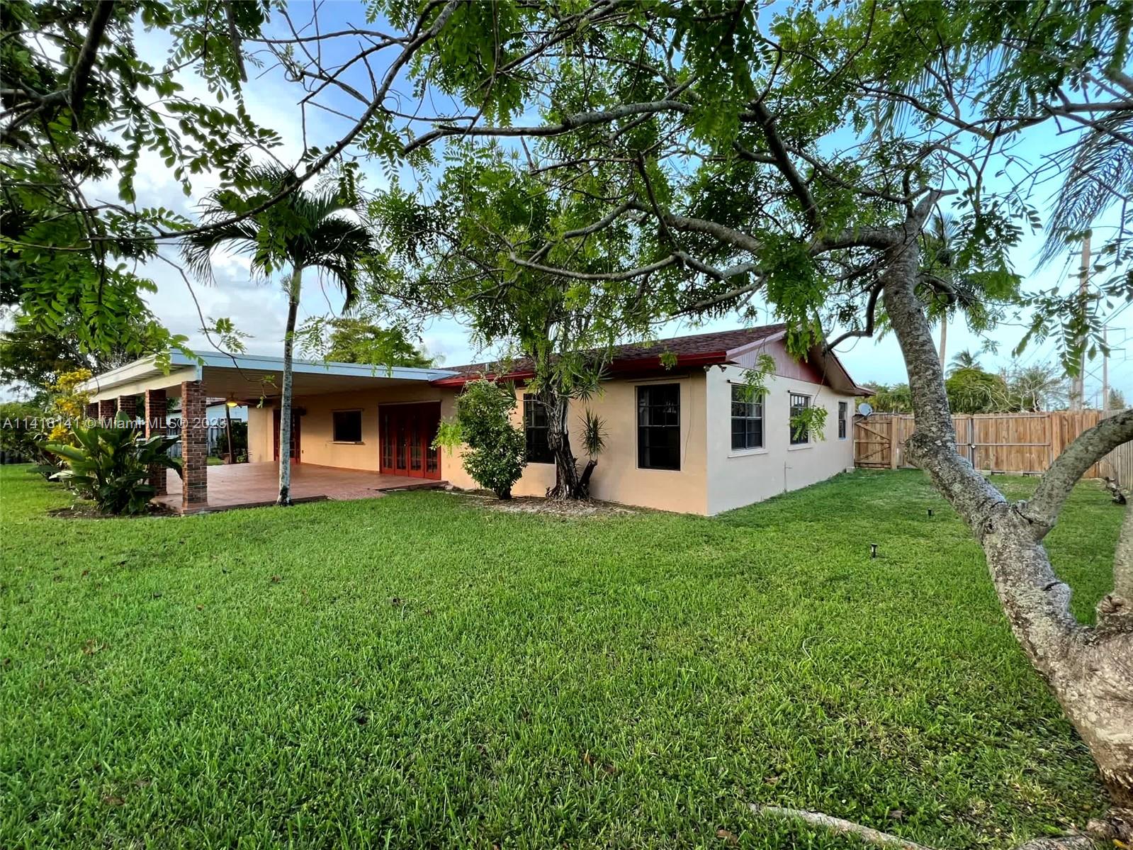PINE SHORE SEC 3 - Residential