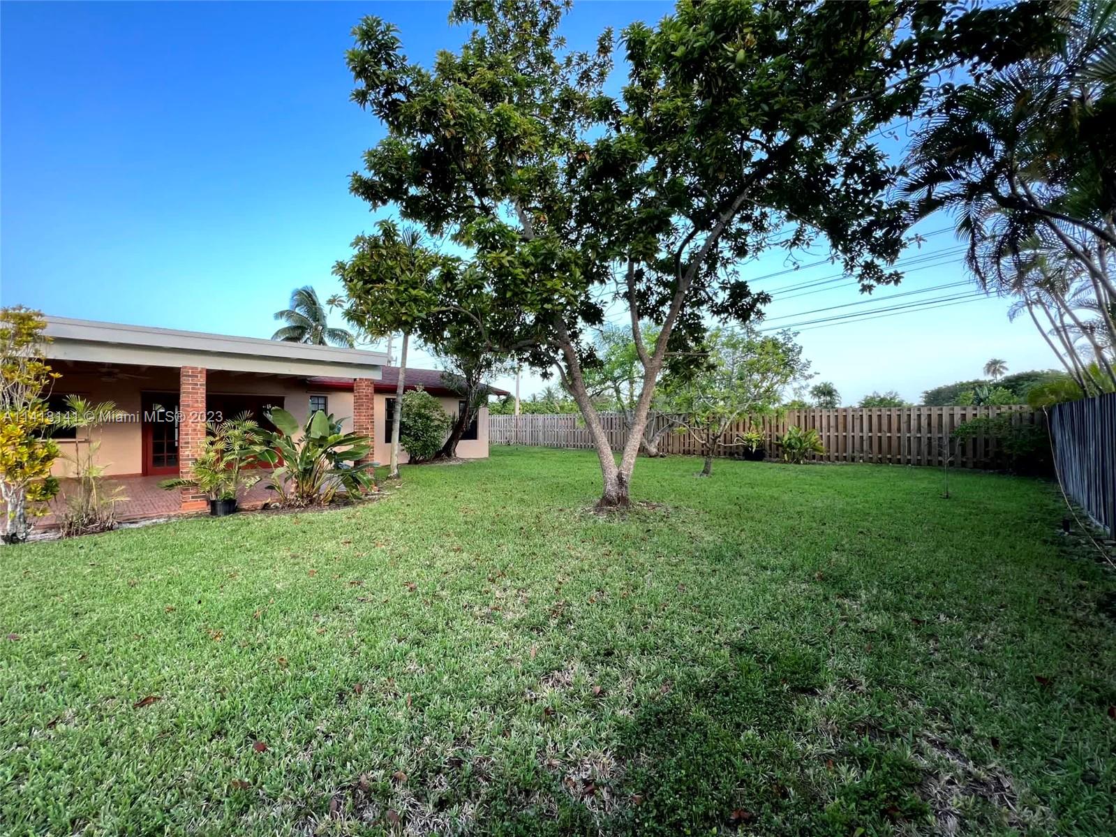 PINE SHORE SEC 3 - Residential