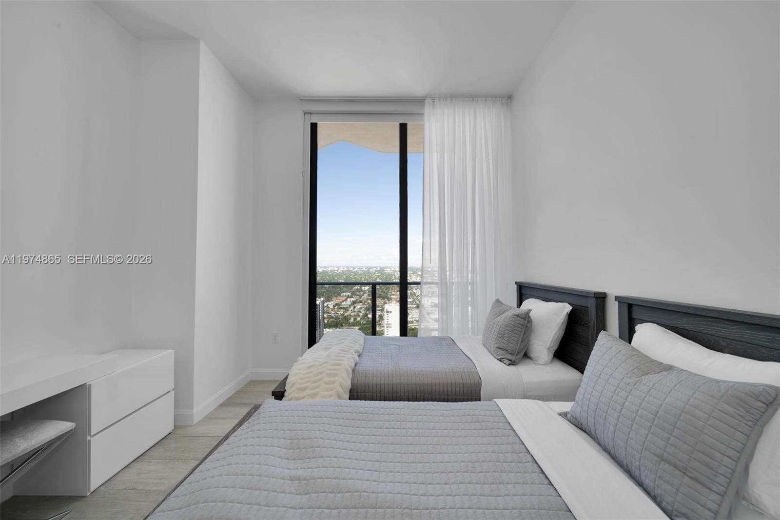 BRICKELL HEIGHTS WEST CON - Residential