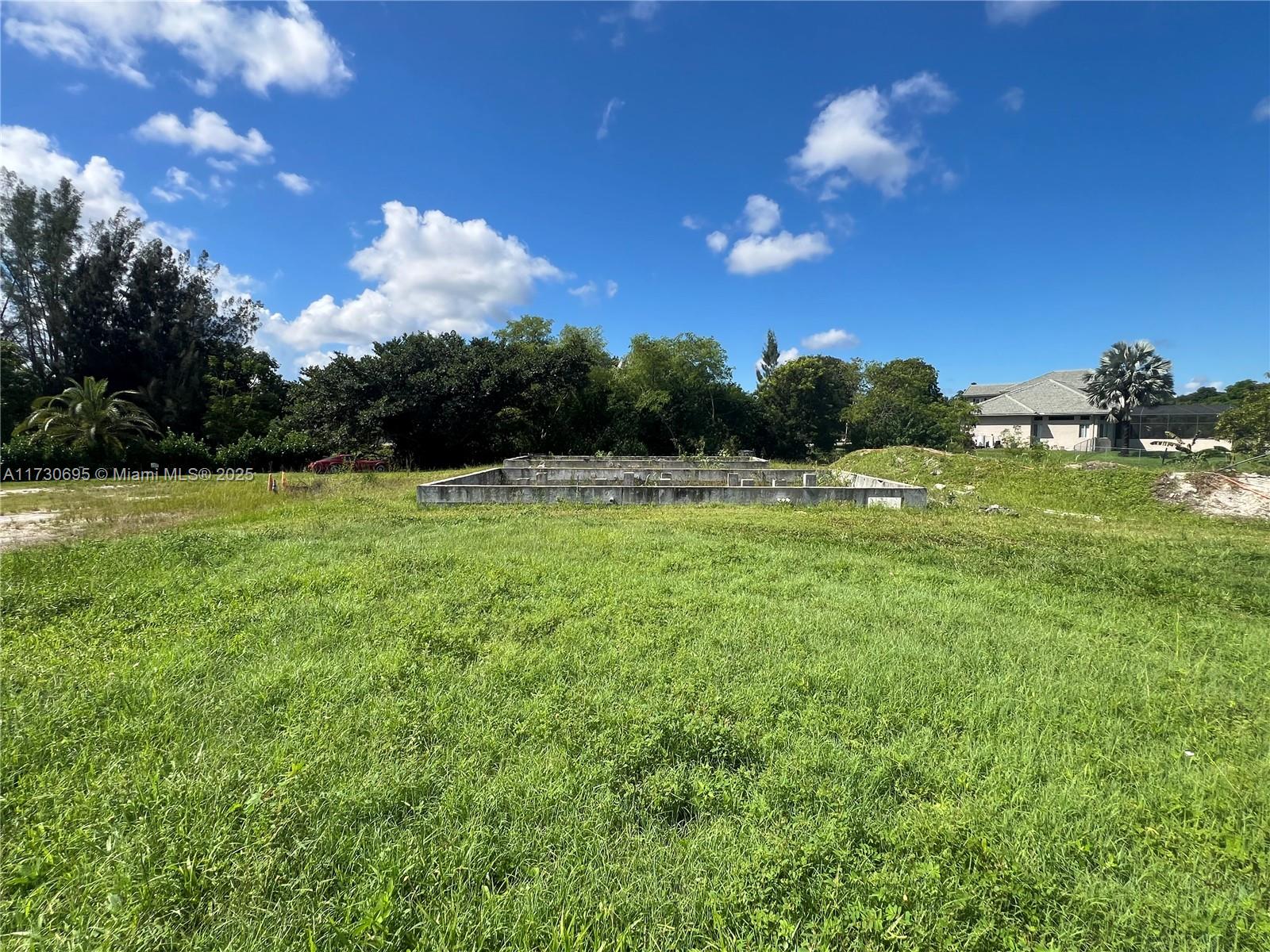 TRAILS OF EL RANCHO ACRES - Land