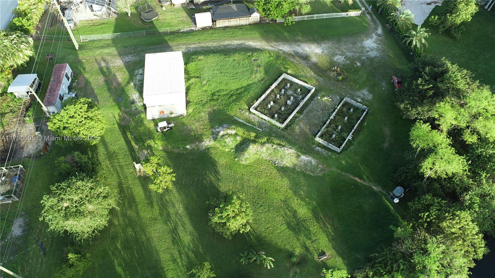 TRAILS OF EL RANCHO ACRES - Land