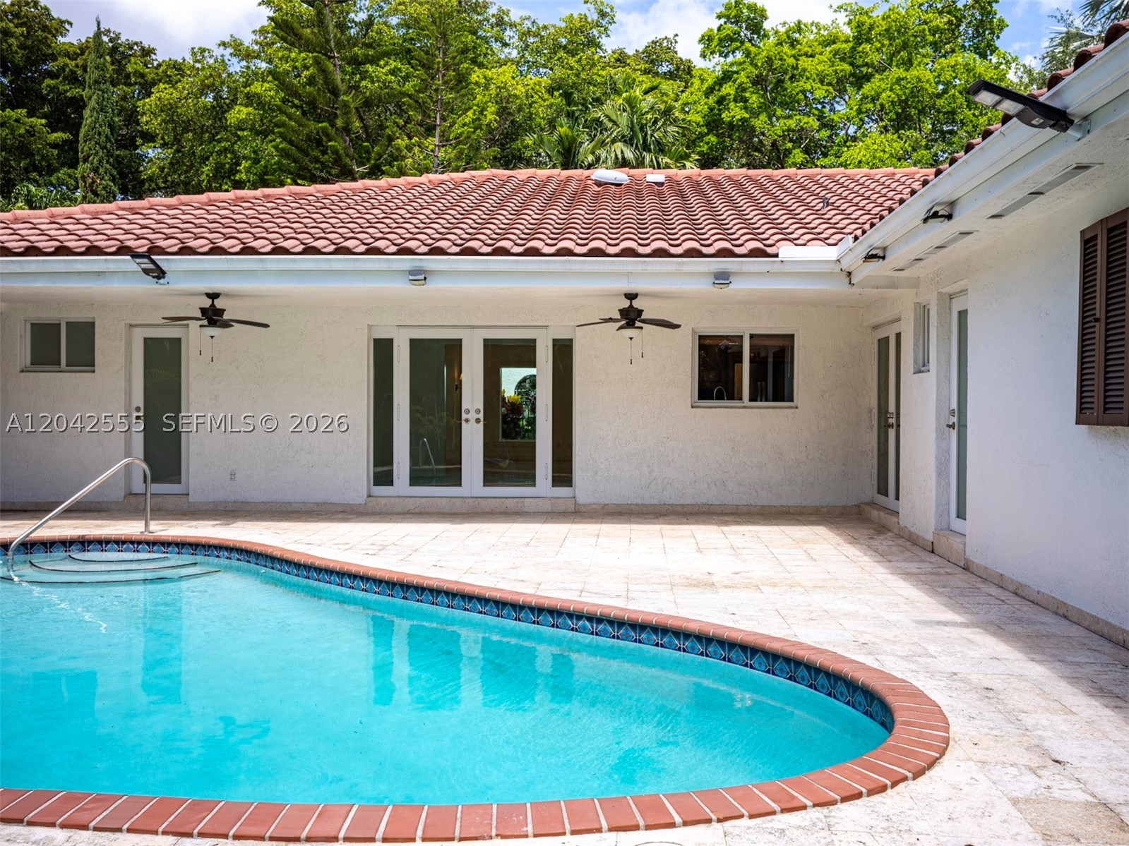 CORAL GABLES RIV SEC PT 1 - Residential Lease