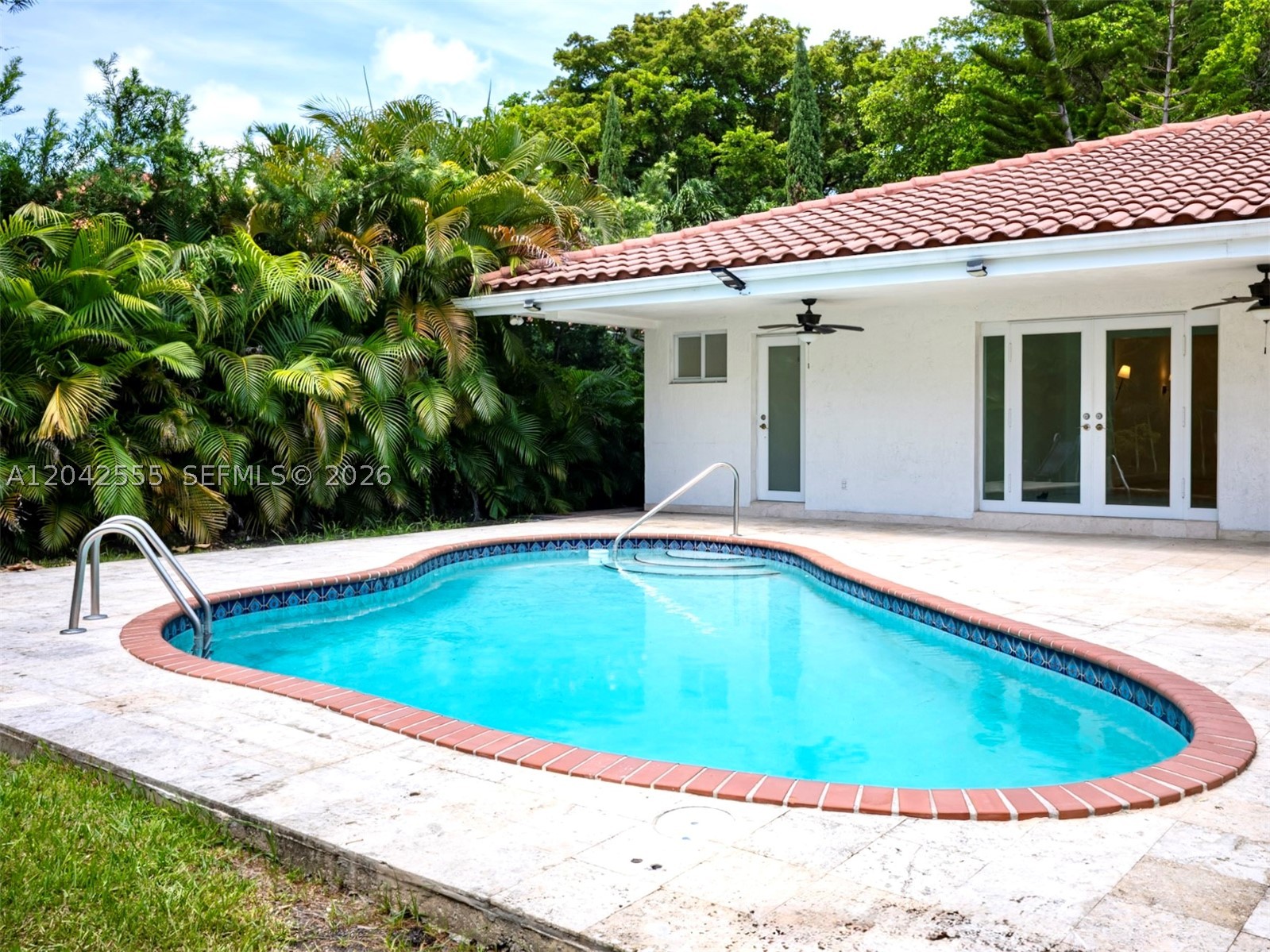 CORAL GABLES RIV SEC PT 1 - Residential Lease
