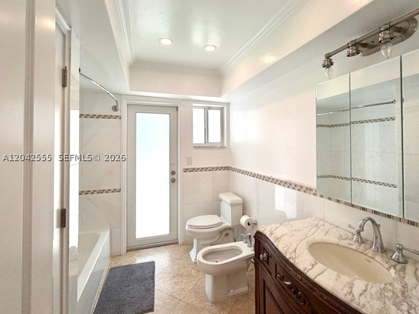 CORAL GABLES RIV SEC PT 1 - Residential Lease