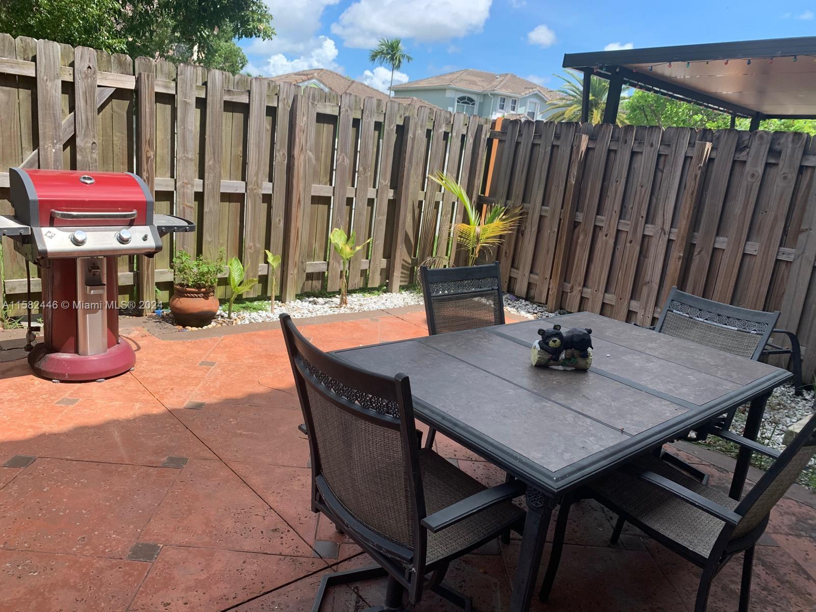 OAKLAND SUBDIVISION - Residential Lease