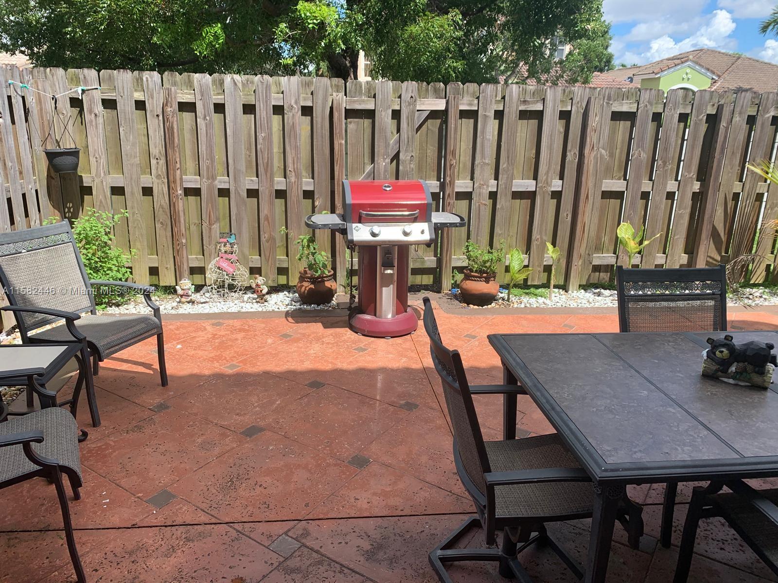 OAKLAND SUBDIVISION - Residential Lease