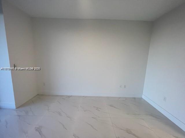 THE HARBOUR SOUTH CONDO - Residential