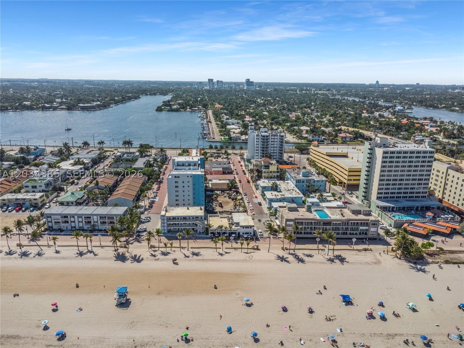 HOLLYWOOD BEACH - Land