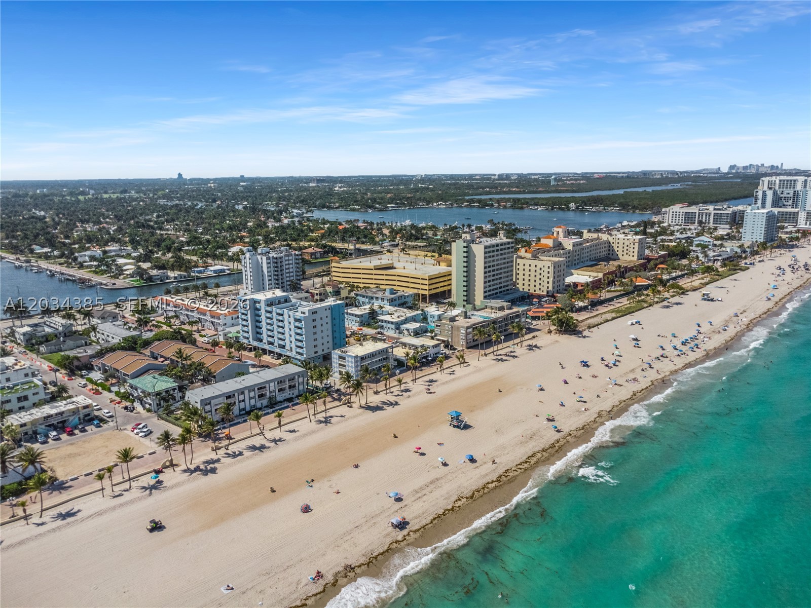 HOLLYWOOD BEACH - Land