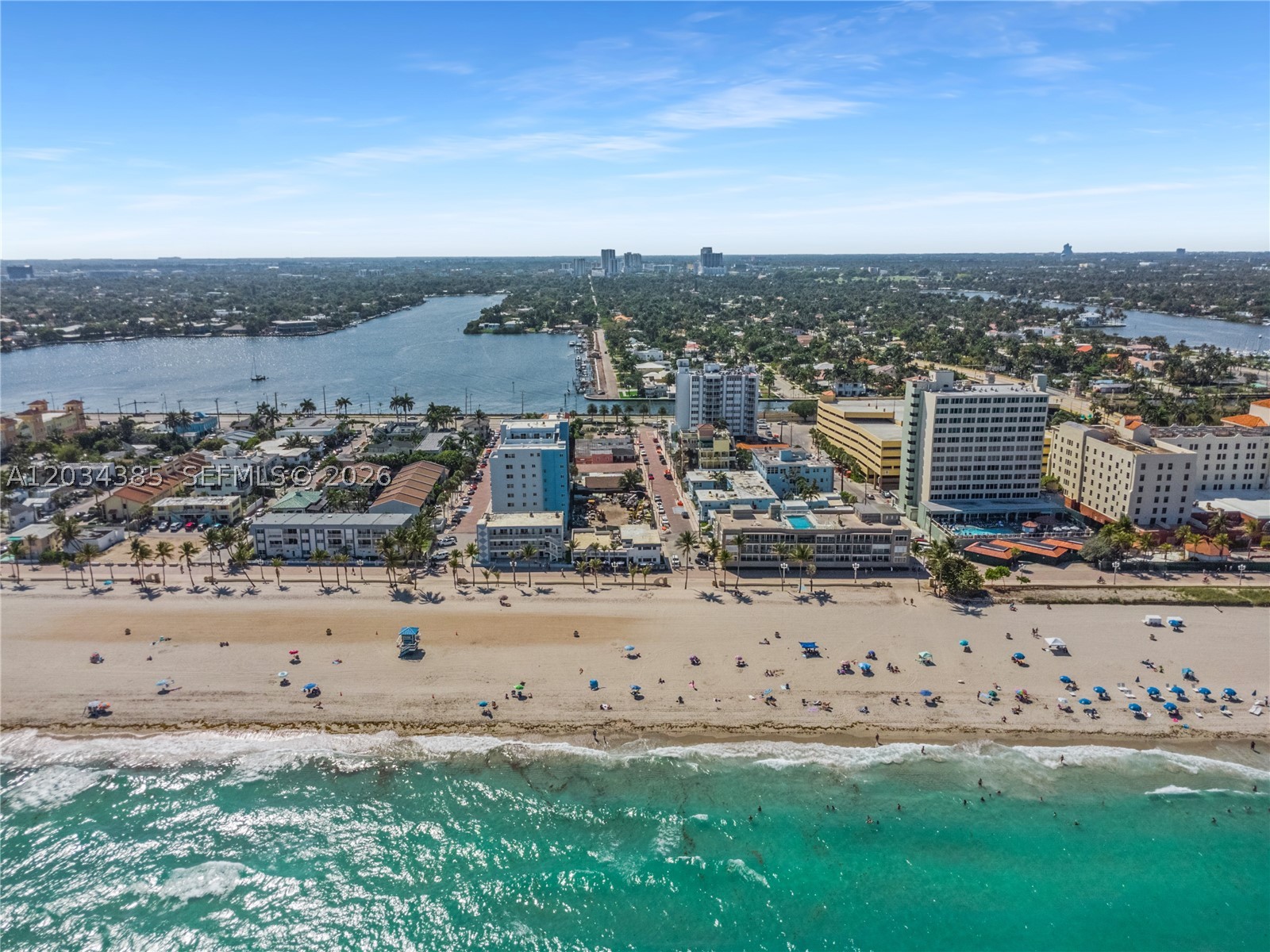HOLLYWOOD BEACH - Land