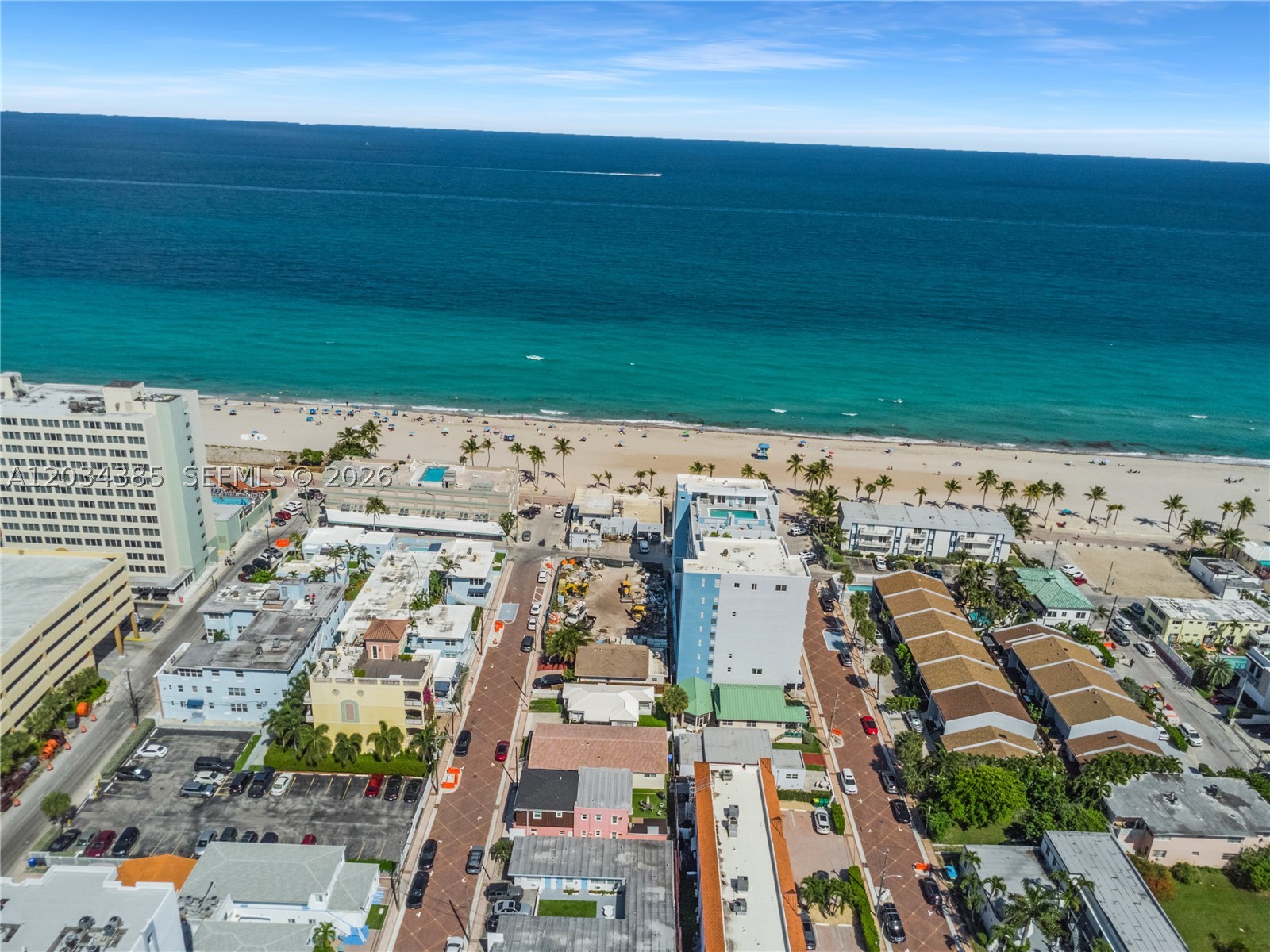 HOLLYWOOD BEACH - Land