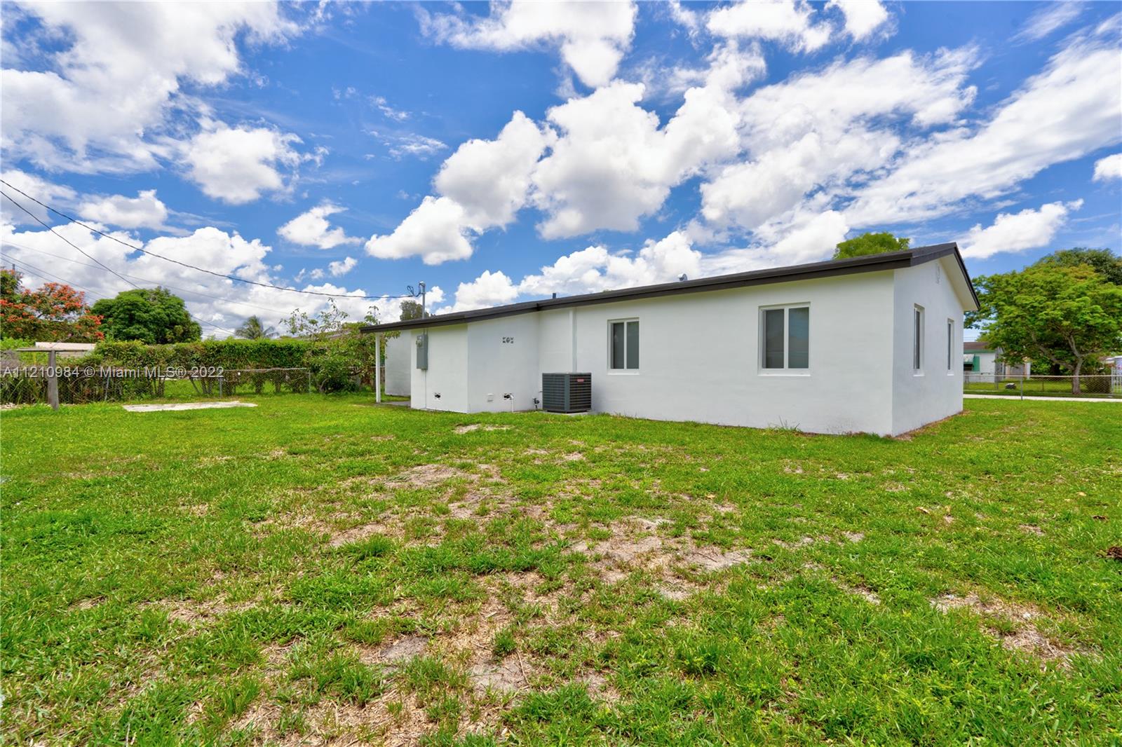 BUNCHE PARK 1 ADDN - Residential