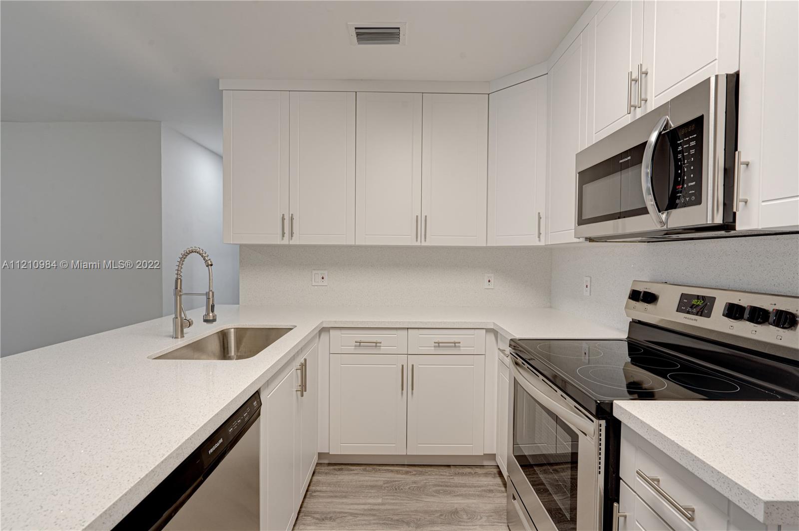 BUNCHE PARK 1 ADDN - Residential