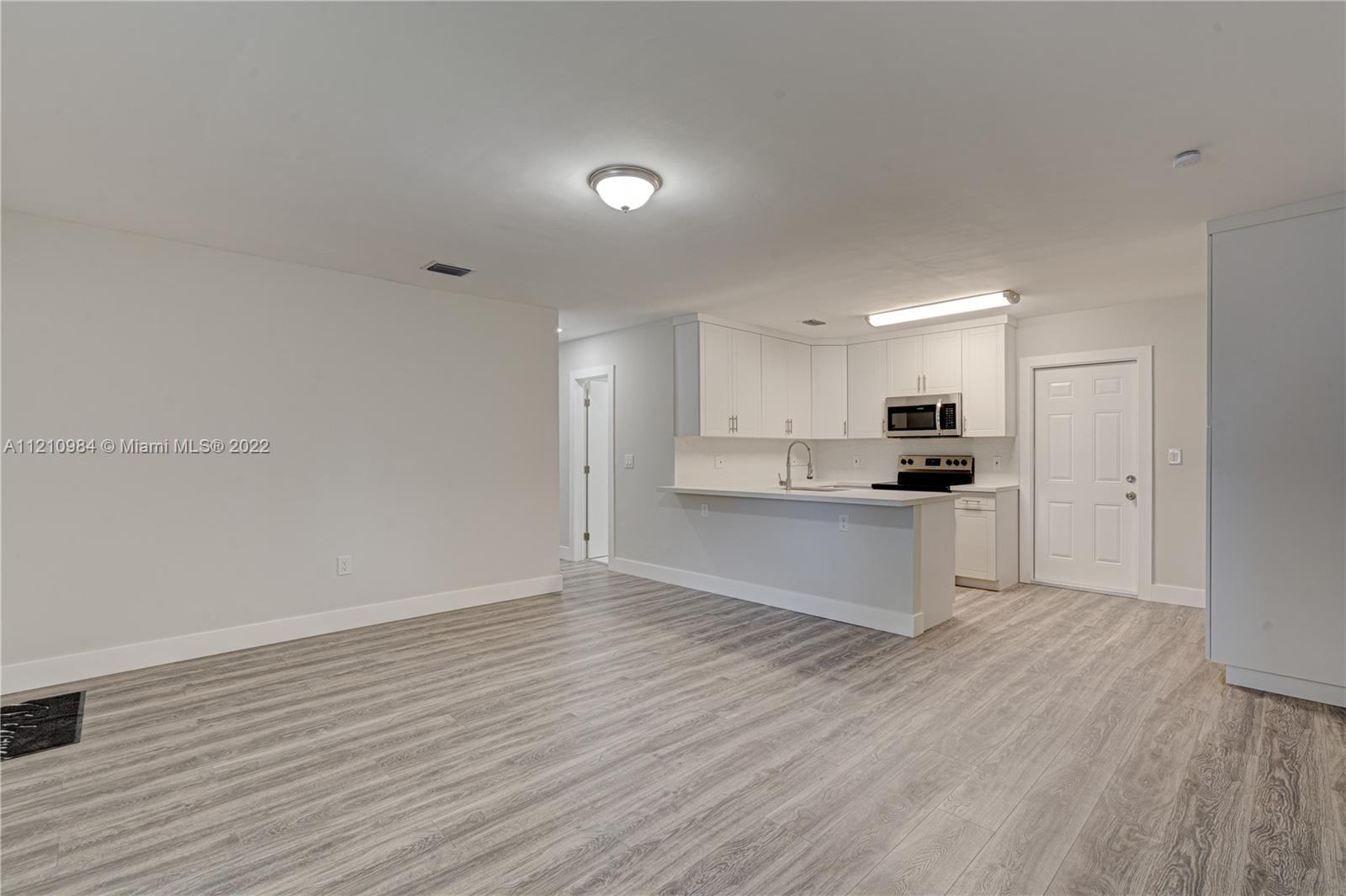 BUNCHE PARK 1 ADDN - Residential