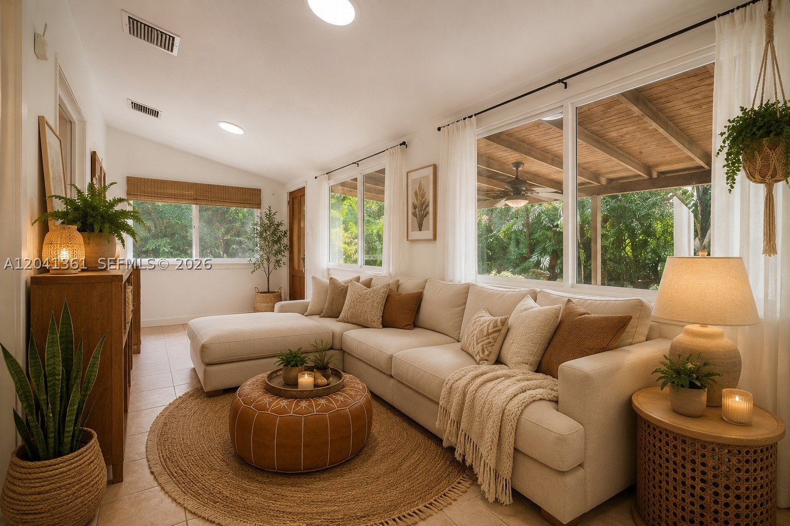 GROSSE POINTE HIGHLANDS - Residential