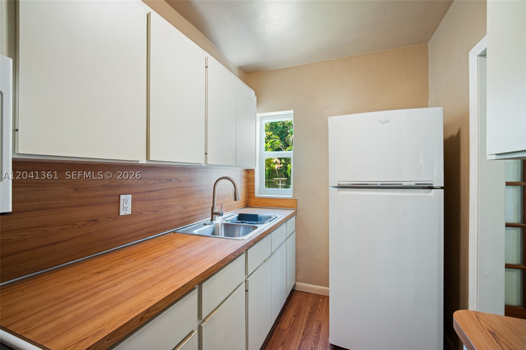 GROSSE POINTE HIGHLANDS - Residential