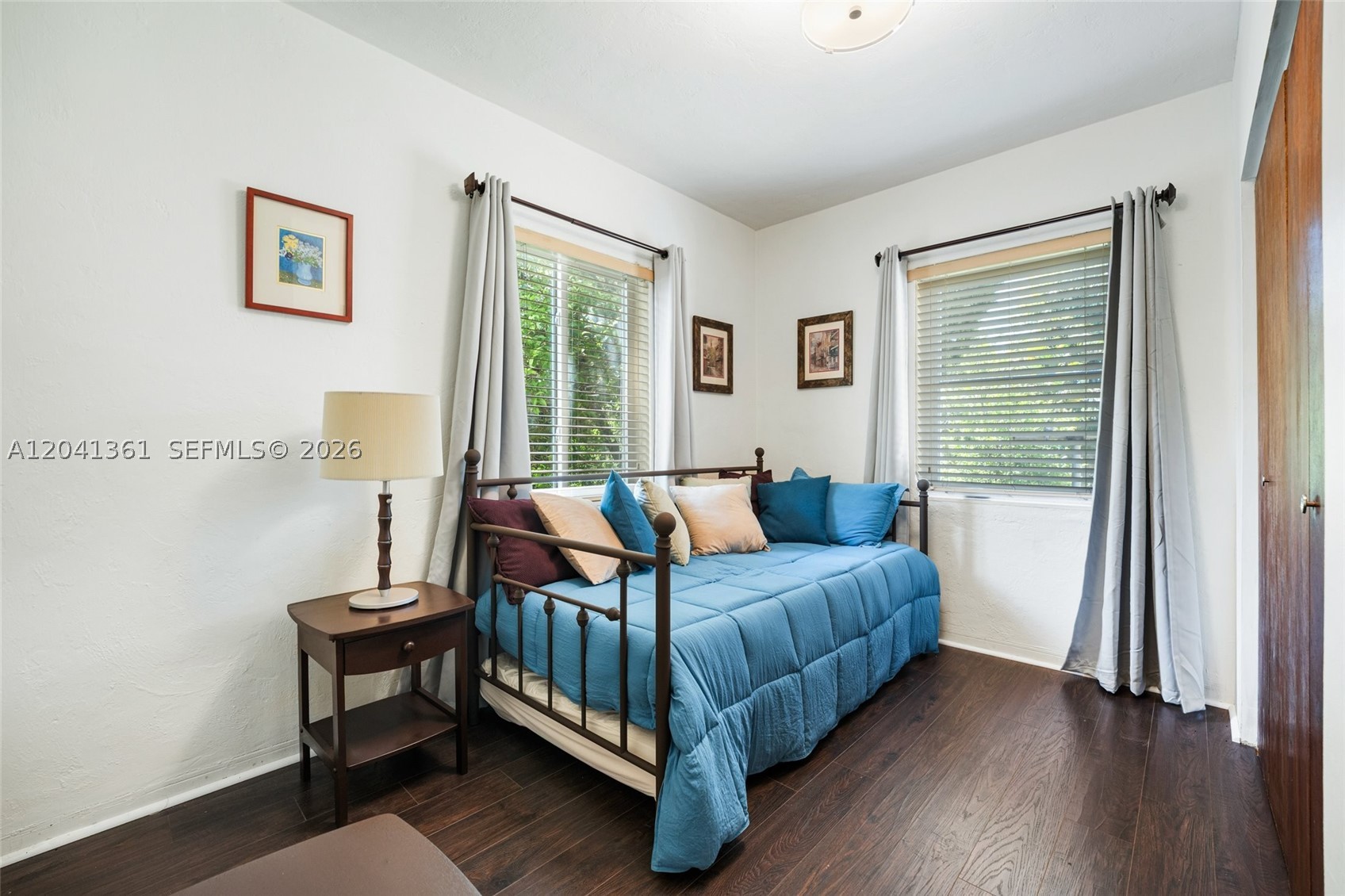 GROSSE POINTE HIGHLANDS - Residential