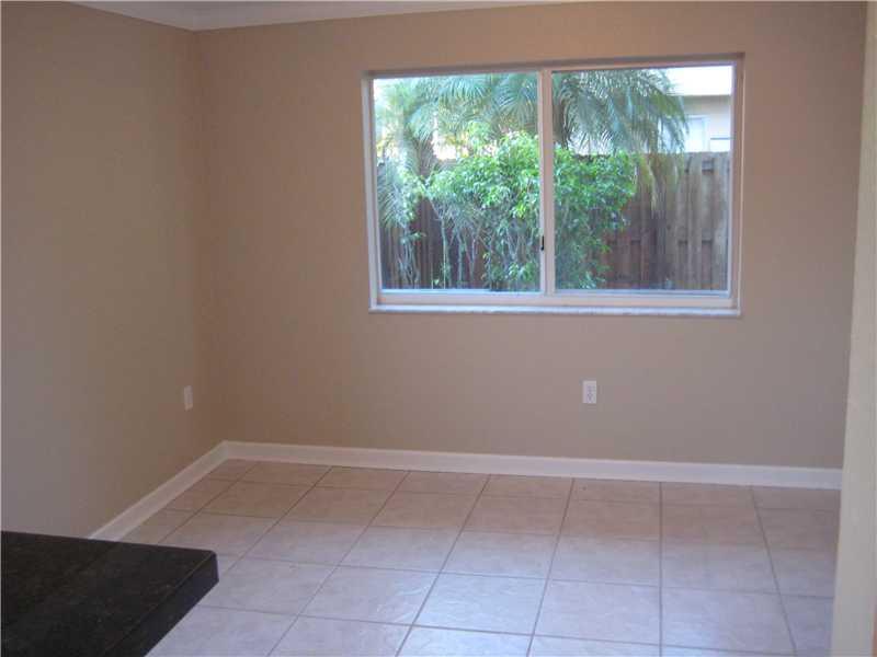DORAL LANDINGS TOWNHOMES - Residential Lease