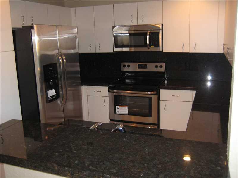 DORAL LANDINGS TOWNHOMES - Residential Lease