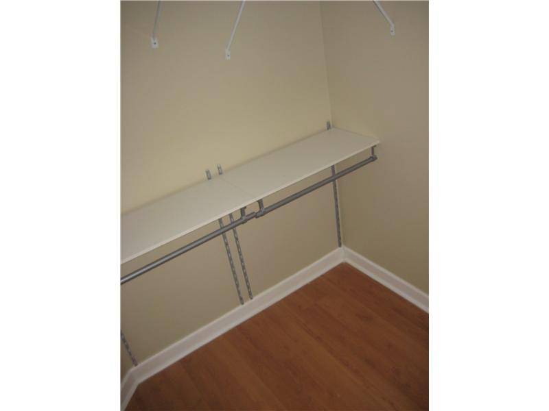 DORAL LANDINGS TOWNHOMES - Residential Lease
