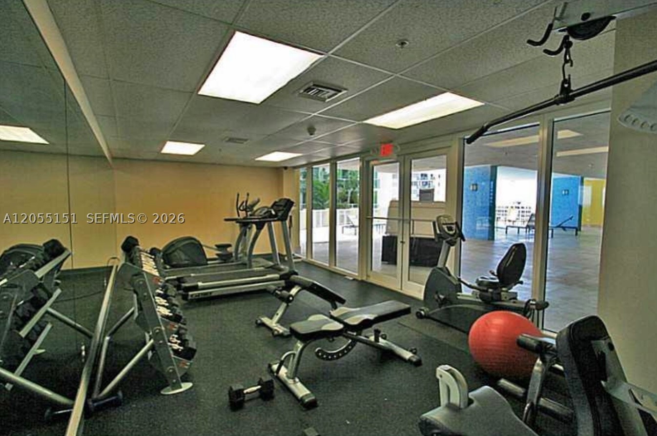 THE SAIL CONDO - Residential Lease