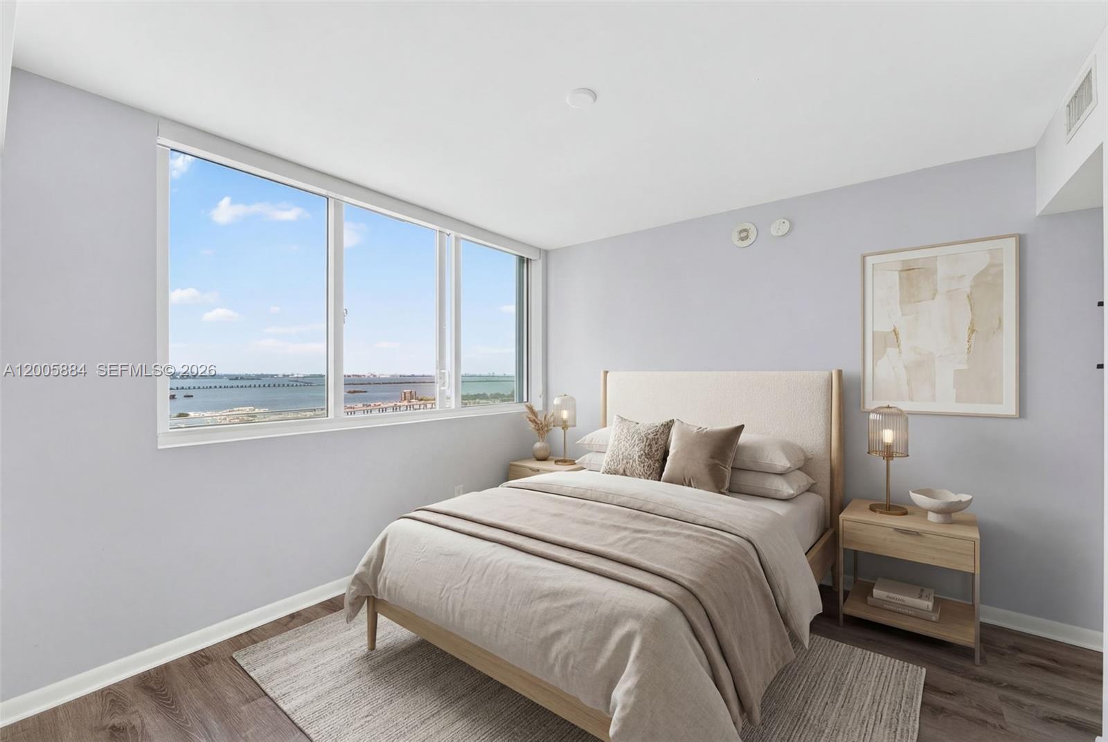 VIZCAYNE NORTH CONDO - Residential