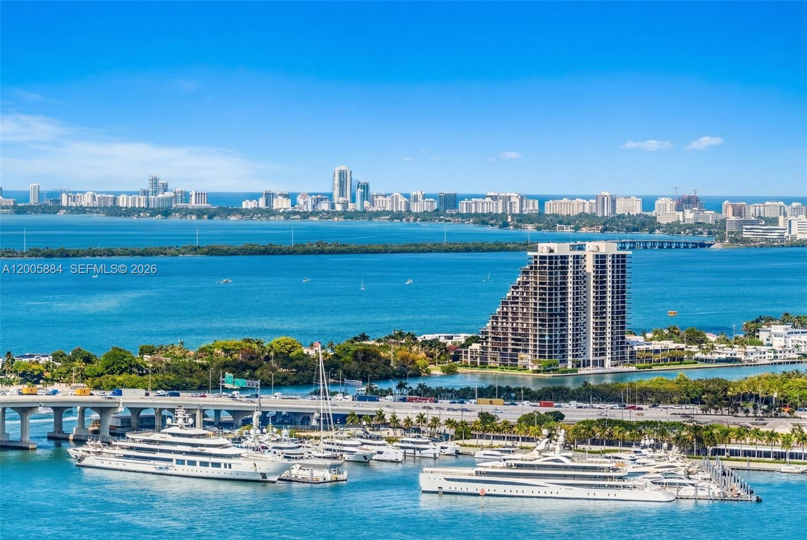 VIZCAYNE NORTH CONDO - Residential