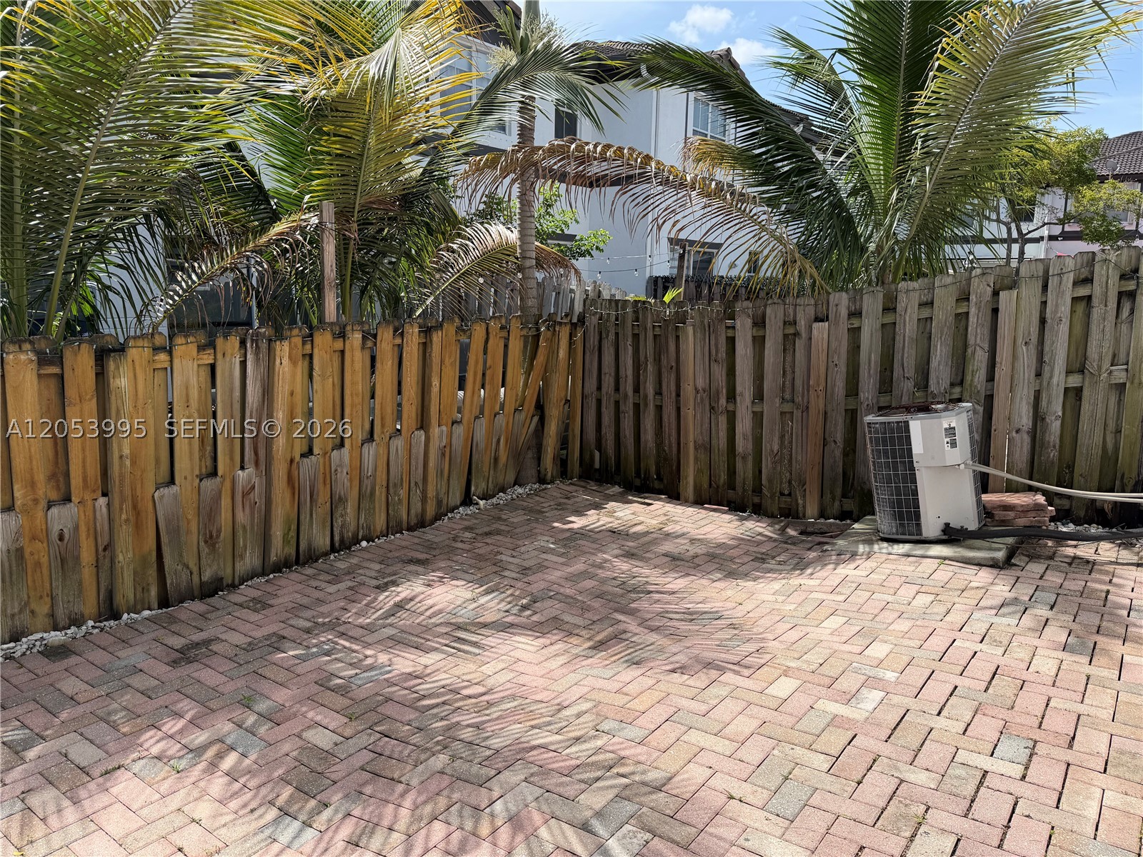 DORAL ISLES NORTH SEC TWO - Residential