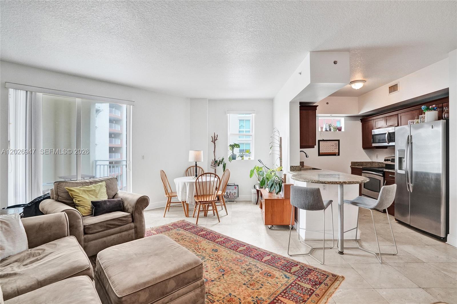 DOWNTOWN DADELAND CONDO N - Residential
