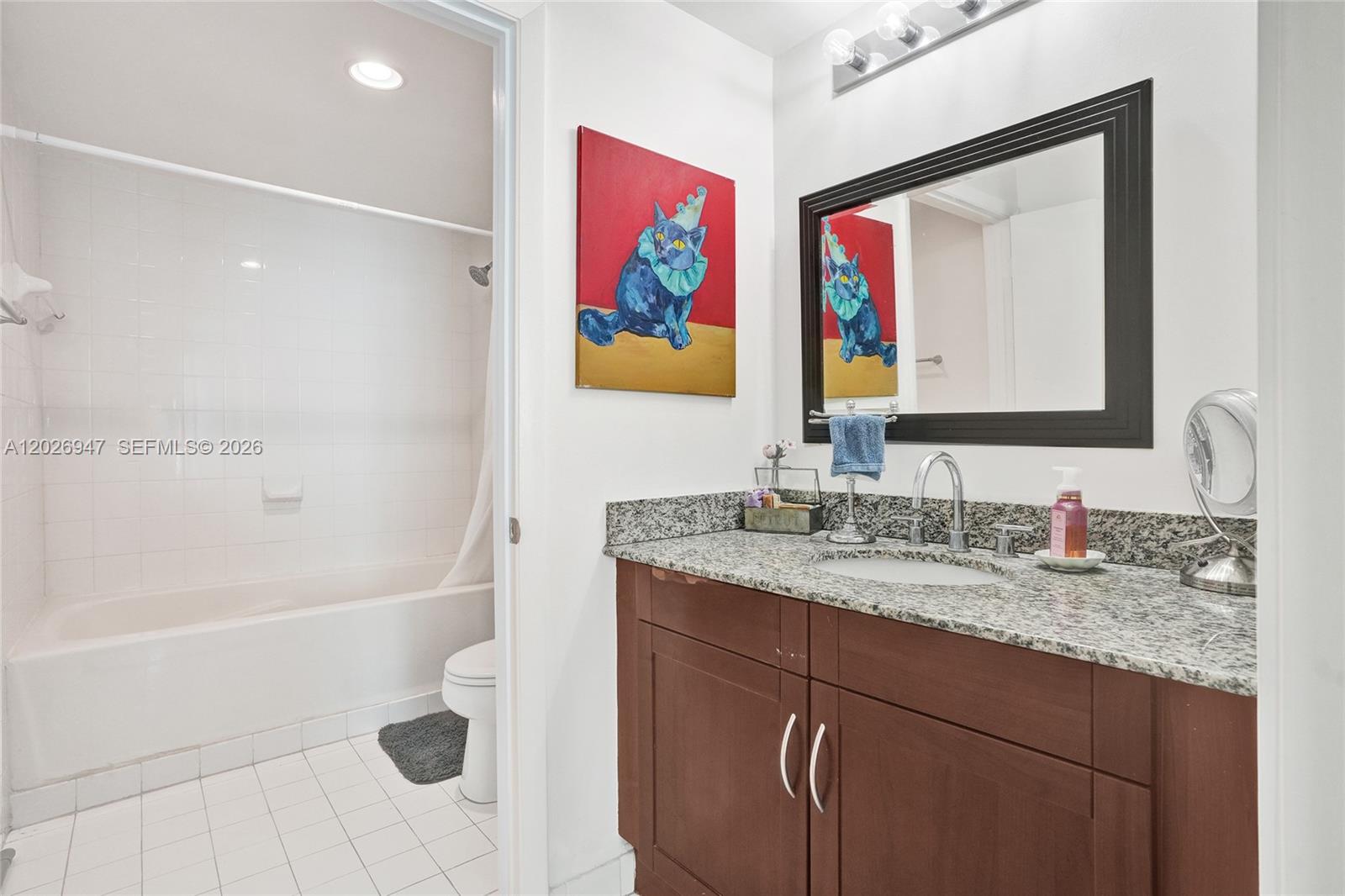 DOWNTOWN DADELAND CONDO N - Residential