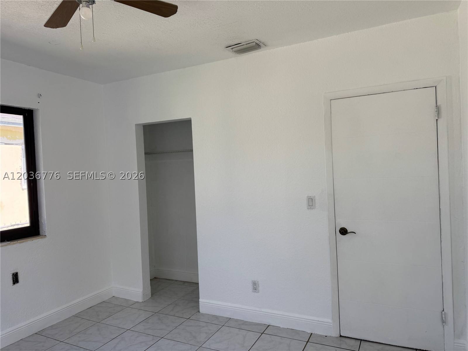 BISCAYNE COURT - Residential Lease