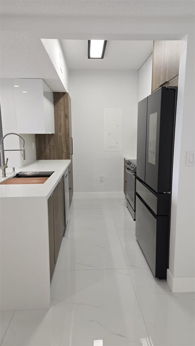 MARQUESA CONDO - Residential