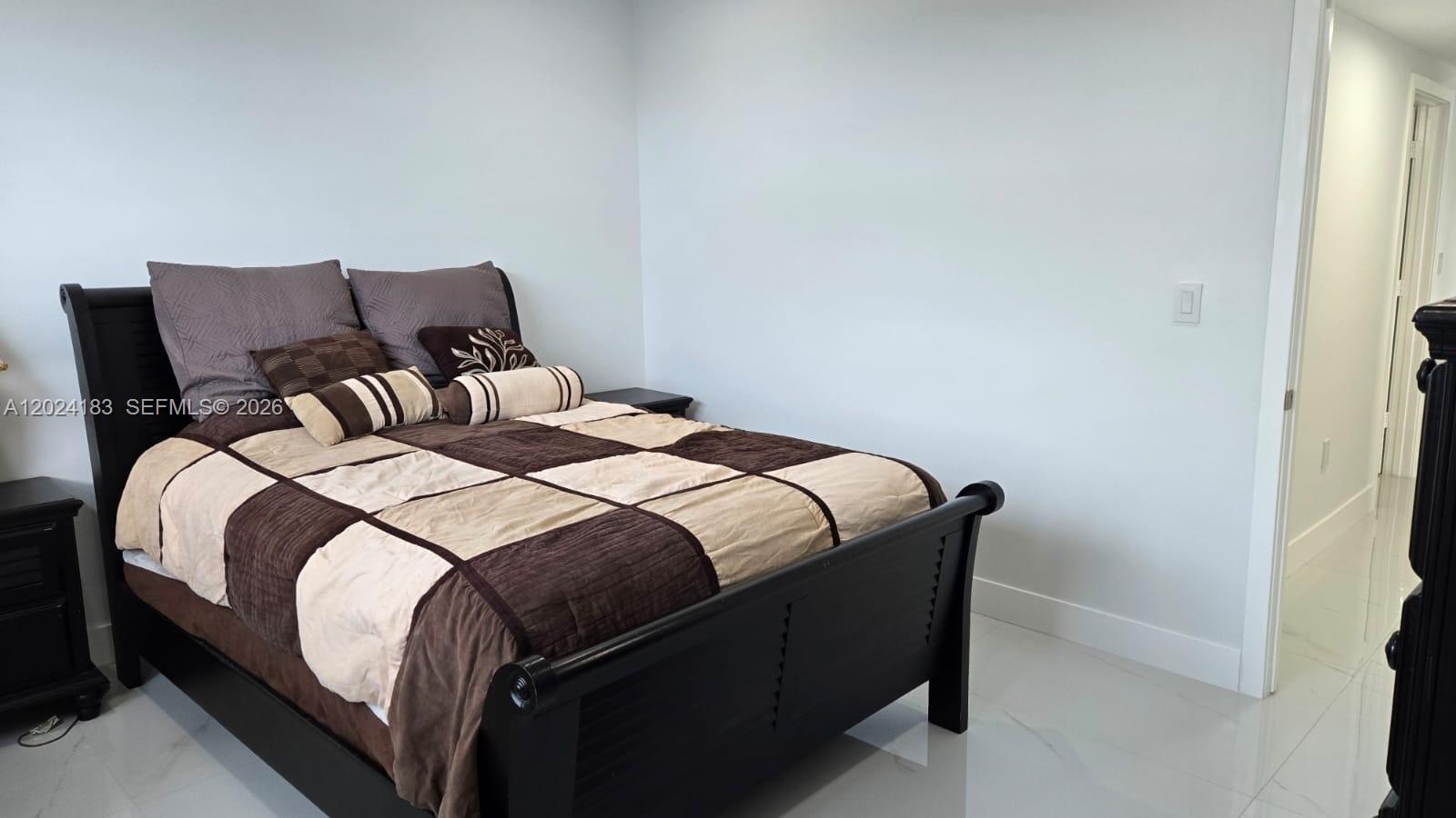 MARQUESA CONDO - Residential