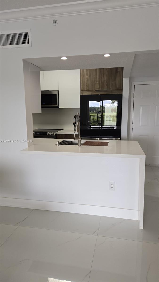 MARQUESA CONDO - Residential