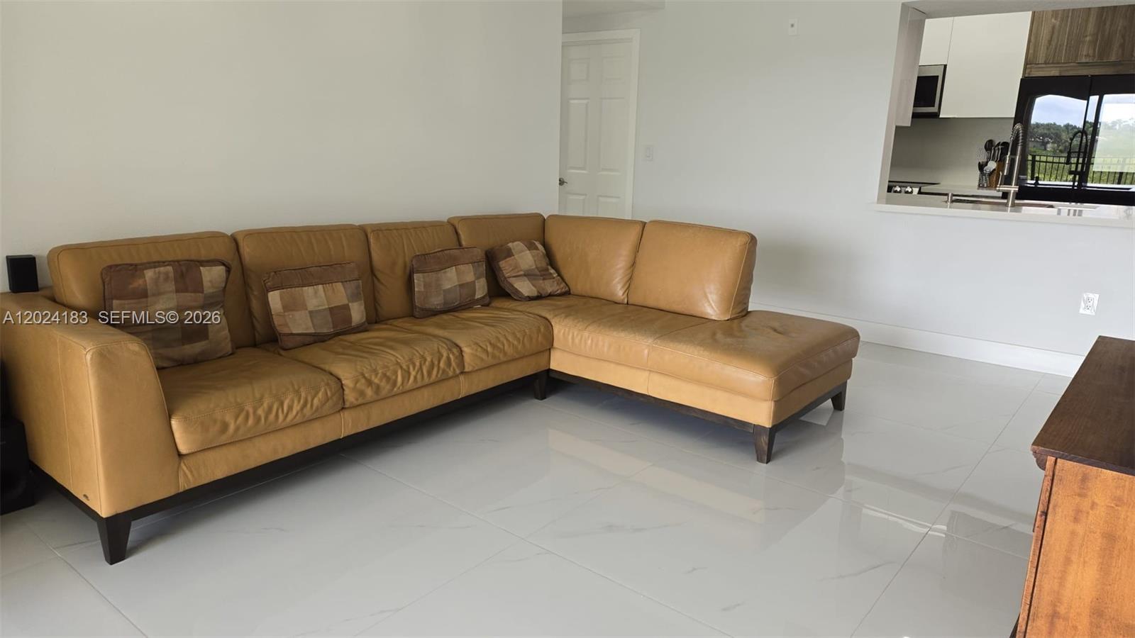 MARQUESA CONDO - Residential