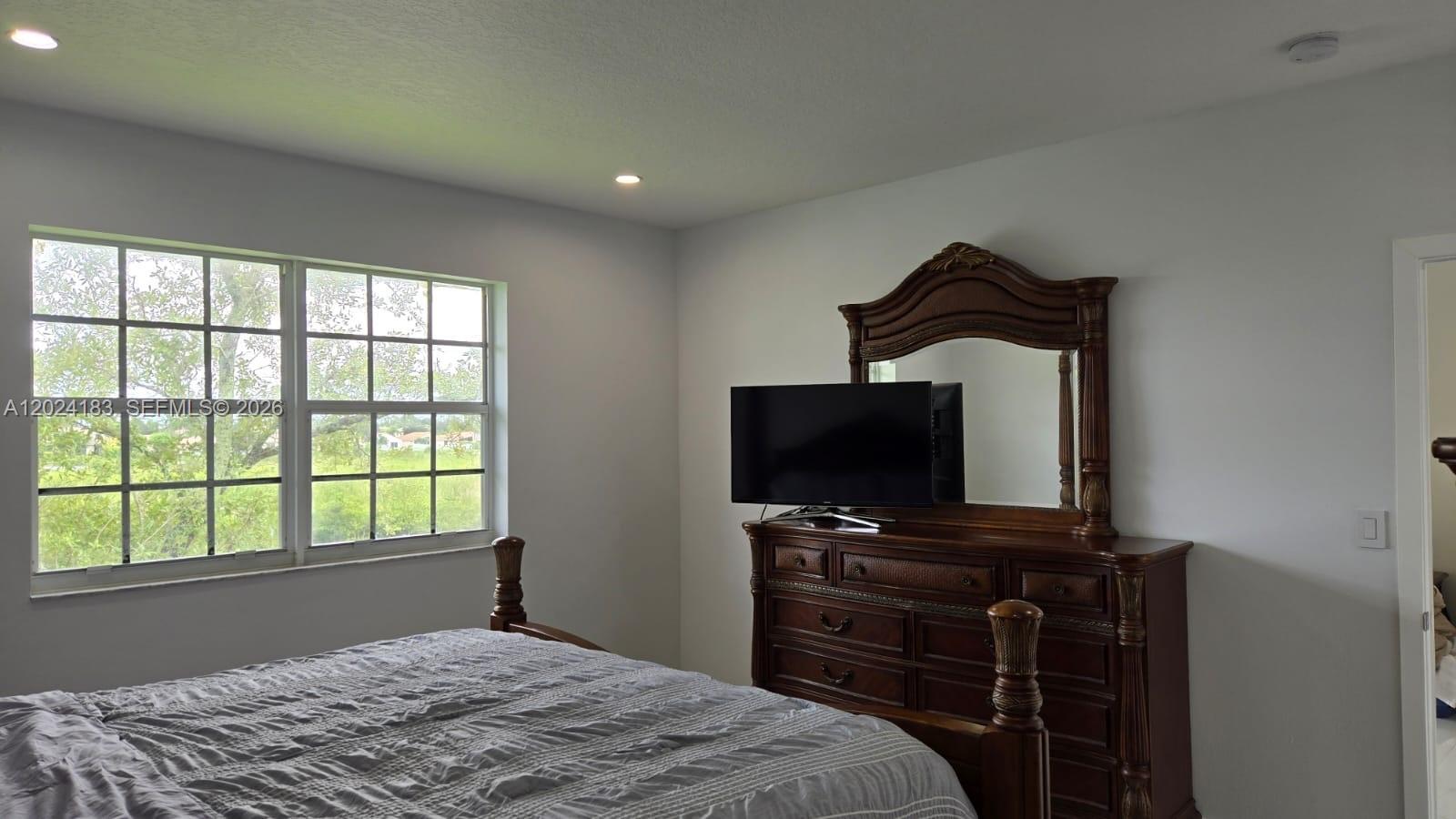 MARQUESA CONDO - Residential