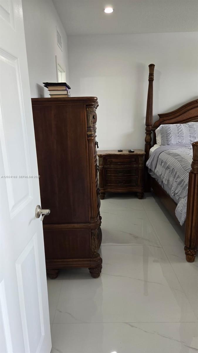 MARQUESA CONDO - Residential